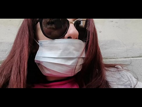 ❤️ Nicoletta krijt wraak op har buorman en plas yn syn garaazje (Special Covid19 Italian Quarantine) Pornofideo by wy ﹏