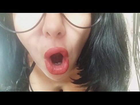 ❤️ Skat, dyn styfmem lit dy hjoed net nei skoalle gean... Ik ha dy te folle nedich... Pornofideo by wy ﹏